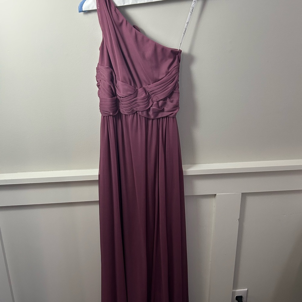 Davids Bridal DB Studio Bridesmaid Dress Sz 10 – Mauve One-Shoulder Chiffon Gown